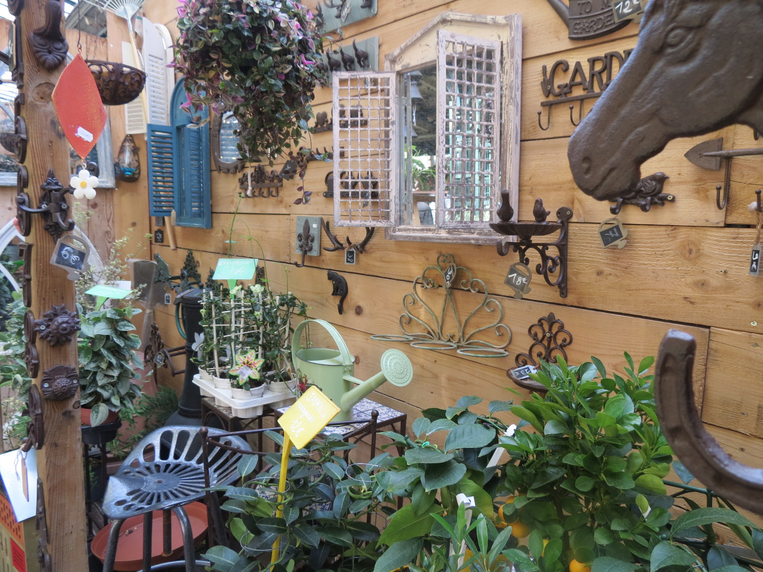 mercato dei fiori parigi