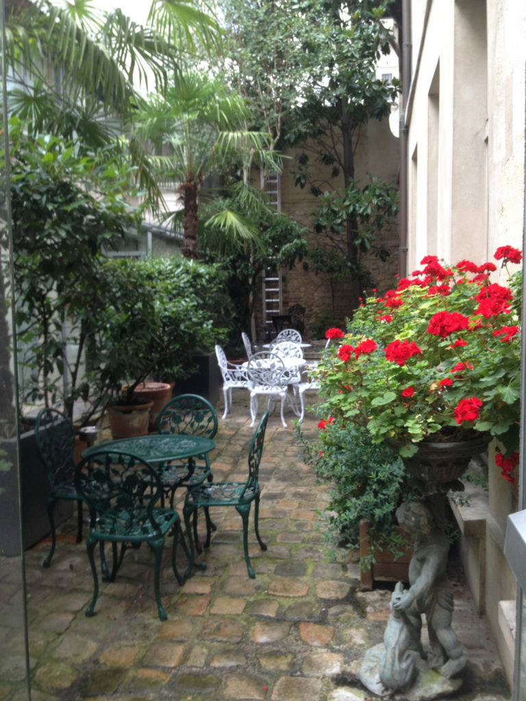 hotel de jeu du paume